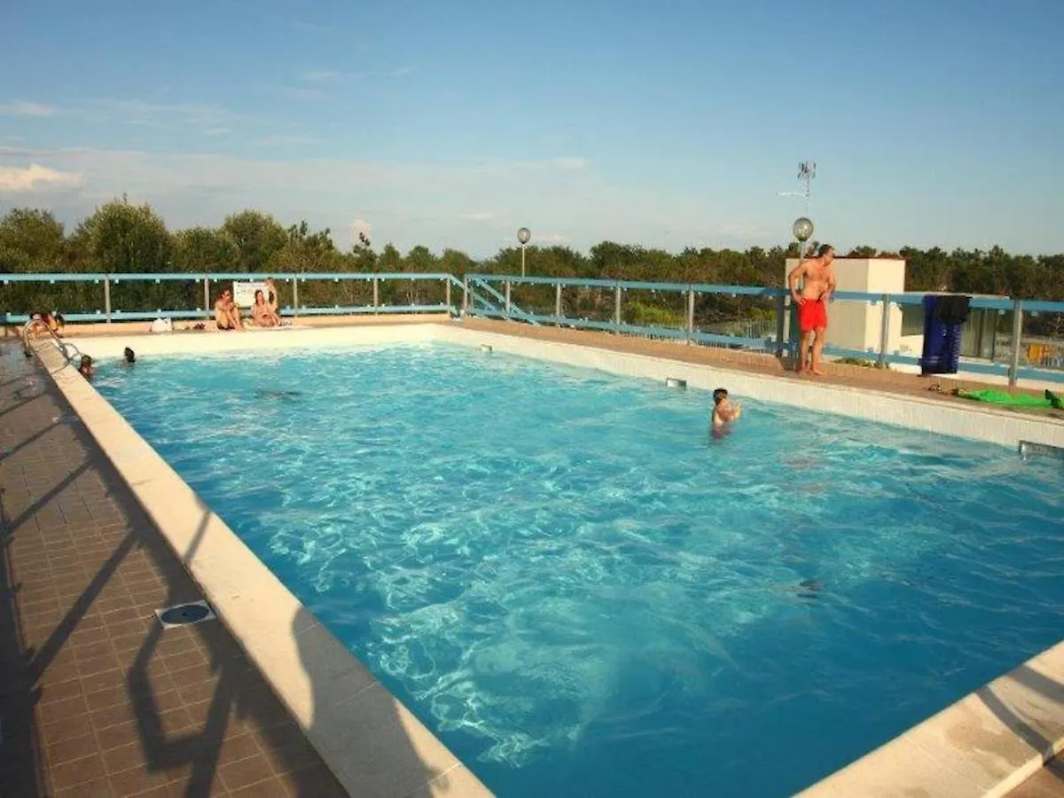 Two-Room Flat With Swimming Pool Near The Sea Bibione Apartment