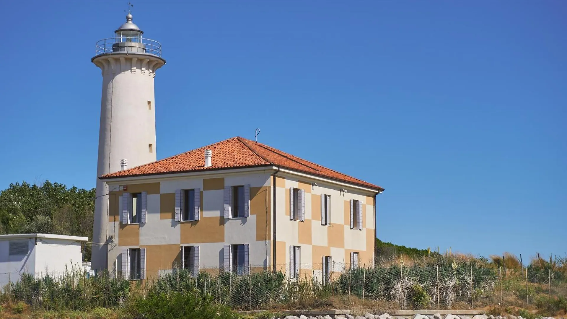 Two-Room Flat With Swimming Pool Near The Sea Bibione Italy